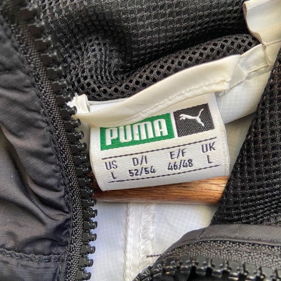 Men’s Puma Windbreaker. - Picture 3 of 3